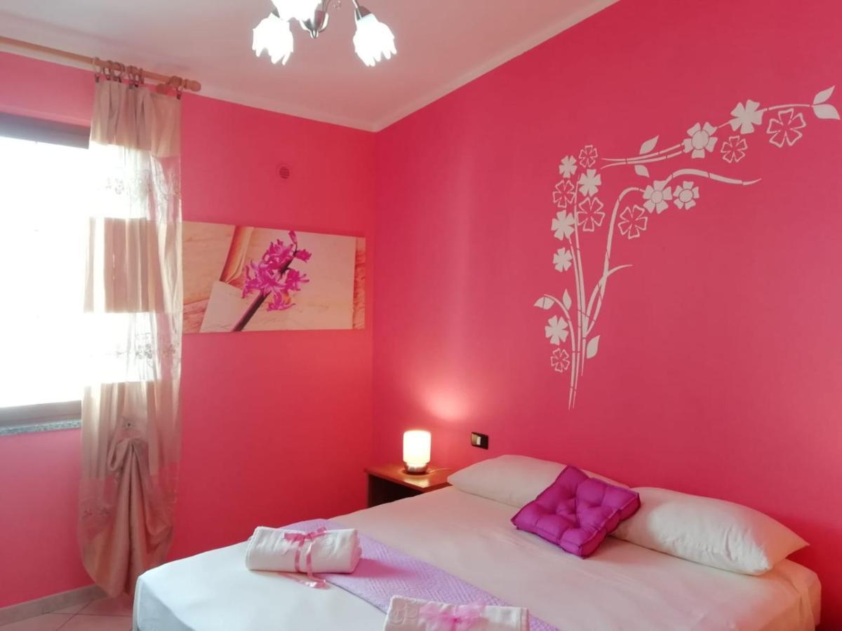 Prendas Antigas - Vacanze A Teulada Apartment ภายนอก รูปภาพ